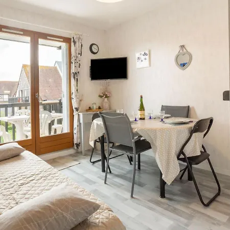 Fleur Marine-31 By Interhome شقة